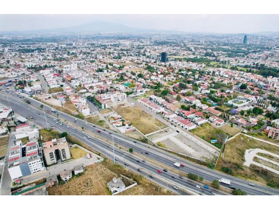 VENTA DE LOTE EN FRACCIONAMIENTO CERCA DE EXPLANADA - 5