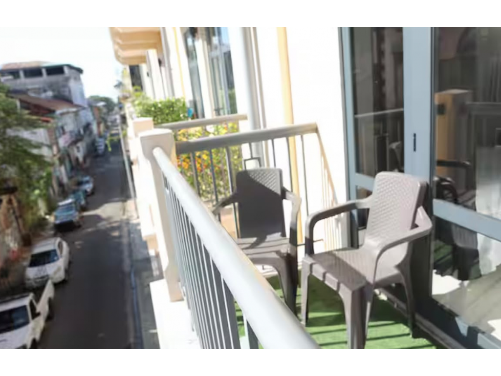VENTA APARTAMENTO EN CASCO VIEJO PH CASA BALCONES — foto 2