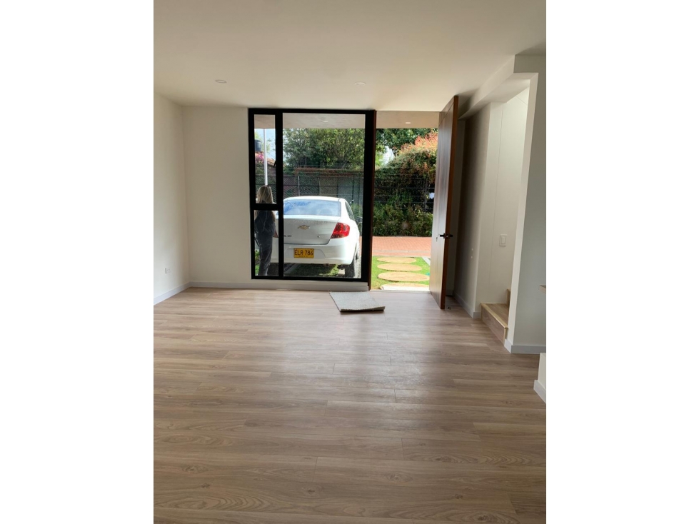 SE VENDE HERMOSA CASA EN CAJICA — foto 2