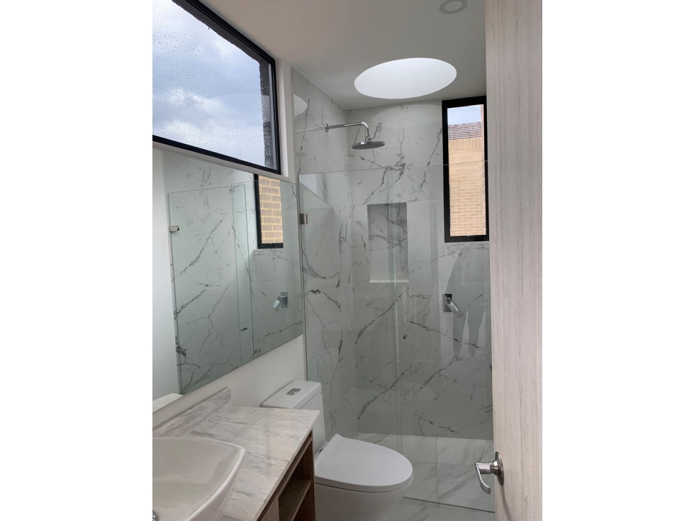 SE VENDE HERMOSA CASA EN CAJICA — foto 4