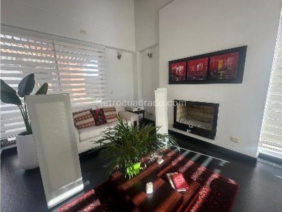 HERMOSA CASA EN VENTA CAJICA UN PISO