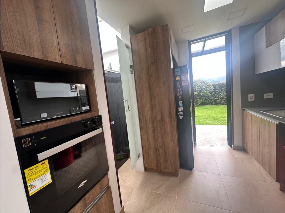 SE VENDE HERMOSA CASA EN CAJICA — foto 6