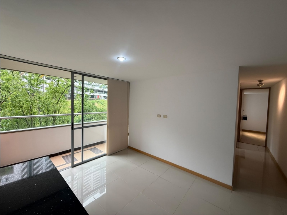 VENDO APARTAMENTO EN LA LOMA DEL INDIO — foto 4