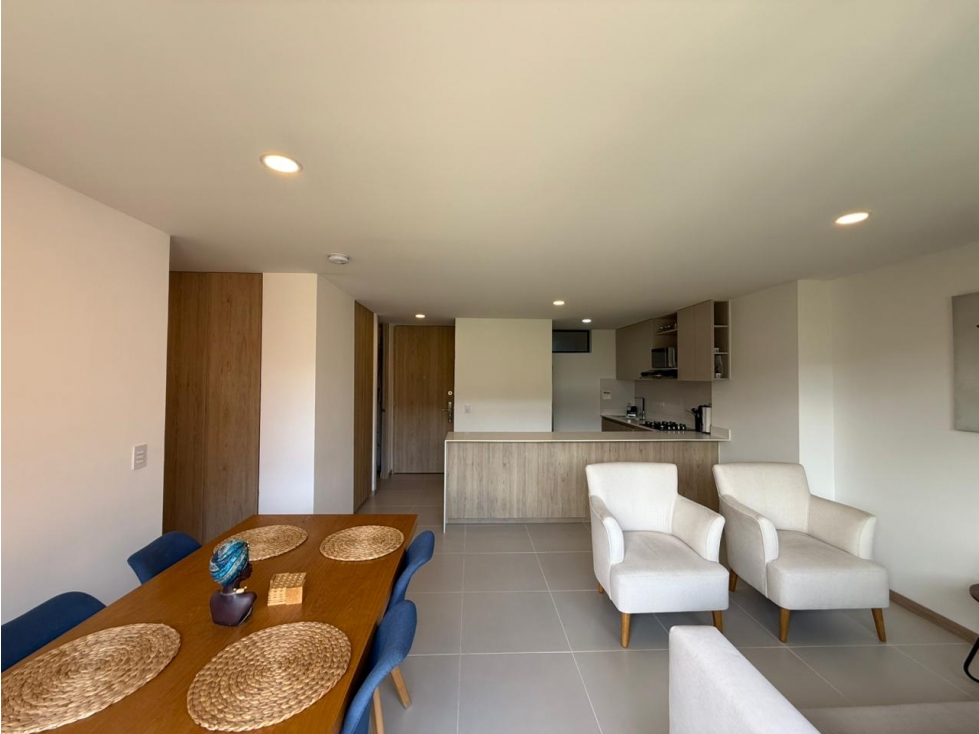 VENDO APARTAMENTO EN LA LOMA DE LAS BRUJAS ENVIGADO — foto 4