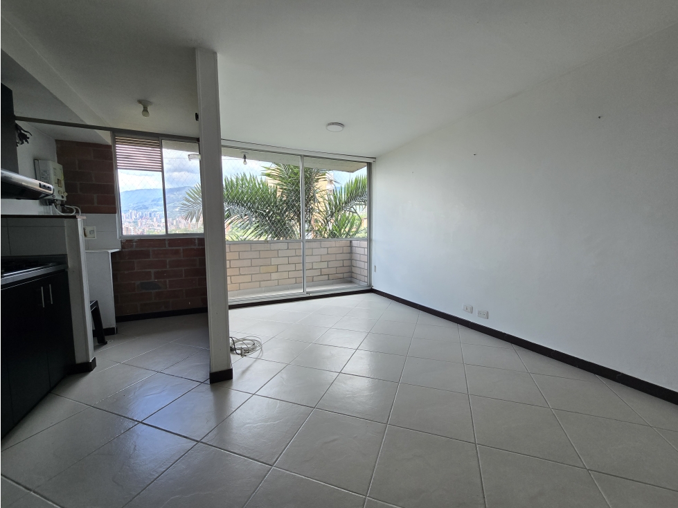 VENDO APARTAMENTO EN SEÑORIAL ENVIGADO - LOMA DEL BARRO — foto 2
