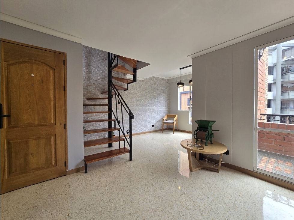 VENDO APRTAMENTO DUPLEX EN CONQUISTADORES — foto 4