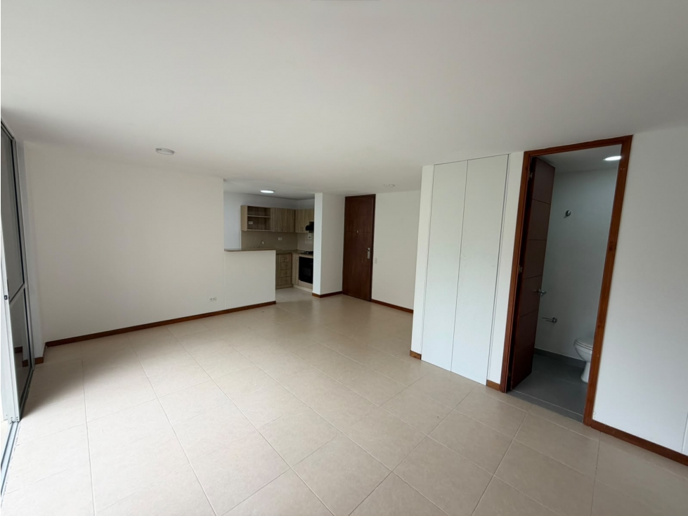 ARRIENDO APARTAMENTO EN LA LOMA DEL ESMERALDAL, ENVIGADO — foto 6