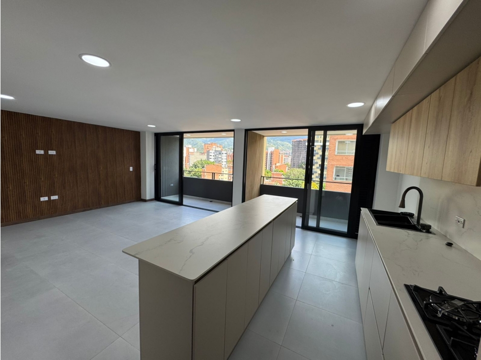 PENTHOUSE DUPLEX VENTA EN LAURELES LICENCIA PARA RENTAS CORTAS — foto 4