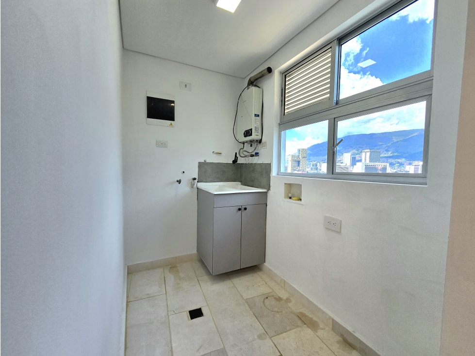 VENDO PENTHOUSE DUPLEX EN PARQUES DEL RIO LAURELES — foto 6