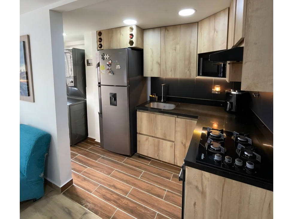 VENDO APARTAMENTO EN LOMA DE SAN JOSE SABANETA — foto 2