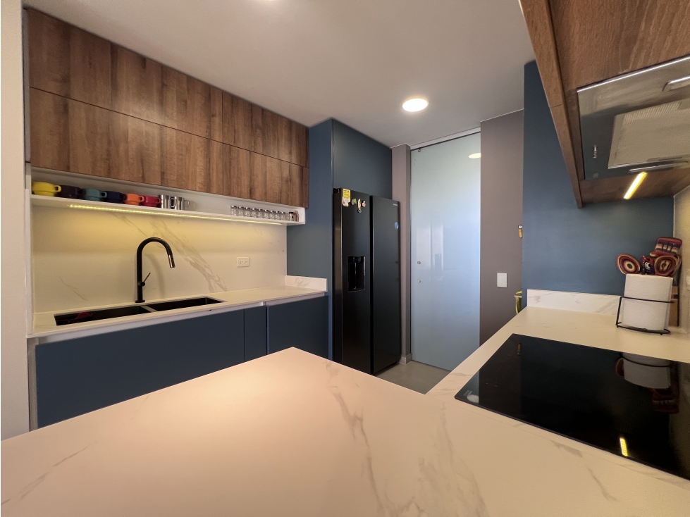 APARTAMENTO EN VENTA POBLADO LOS BALSOS — foto 4