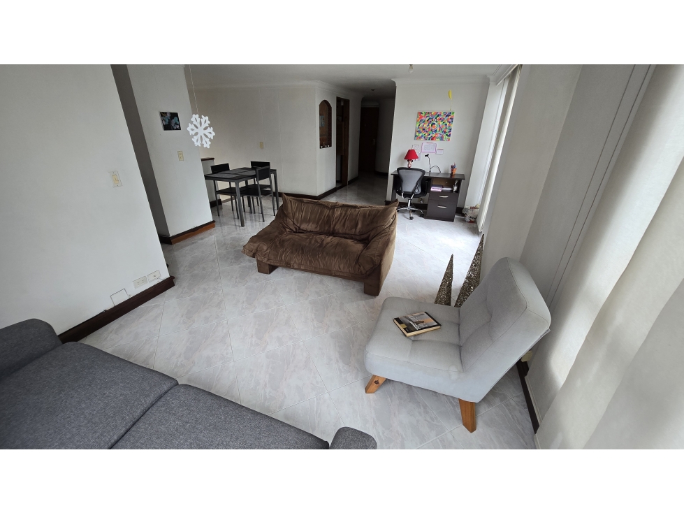 VENDO APARTAMENTO DUPLEX EN SAN LUCAS PARA REMODELAR — foto 4