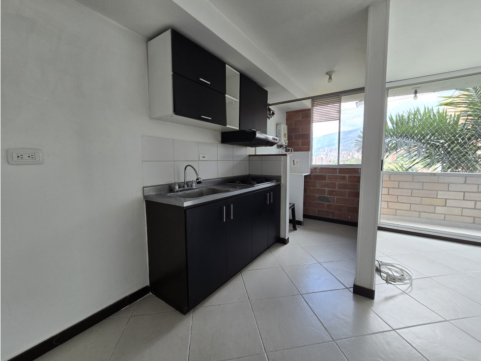 VENDO APARTAMENTO EN SEÑORIAL ENVIGADO - LOMA DEL BARRO