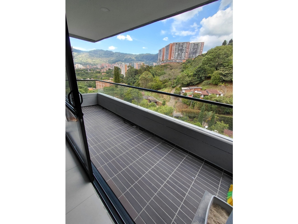 VENDO APARTAMENTO EN ENVIGADO SEÑORIAL