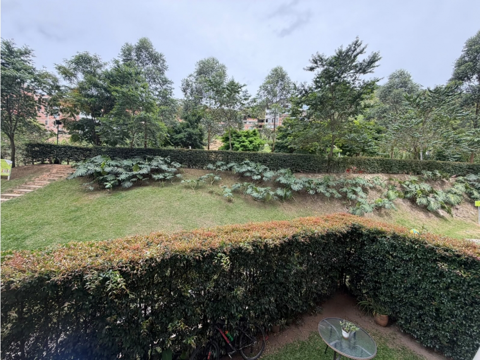 VENDO APARTAMENTO EN LA LOMA DE LOS BERNAL — foto 6