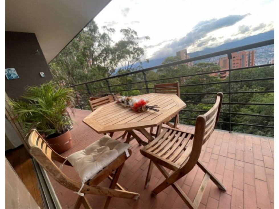 ARRIENDO APARTAMENTO EN EL TESORO MEDELLIN — foto 5