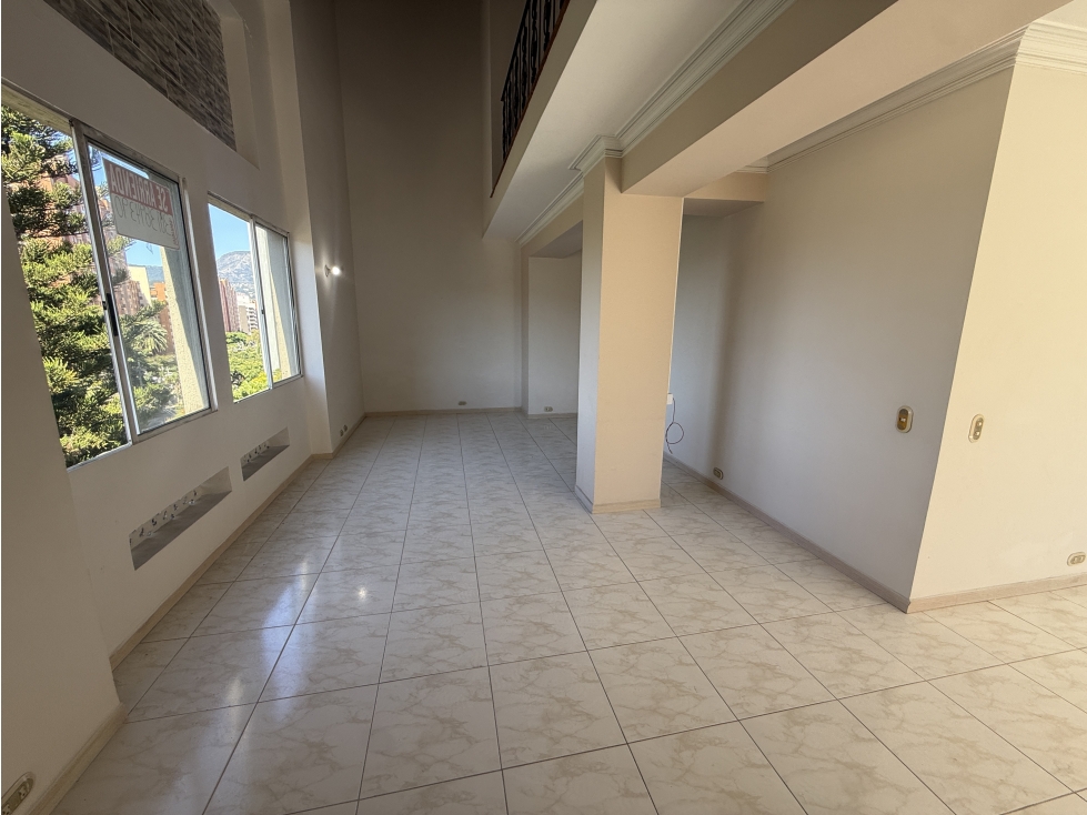 ARRIENDO APARTAMENTO DUPLEX EN LA LOMA DE LOS BERNAL - 4