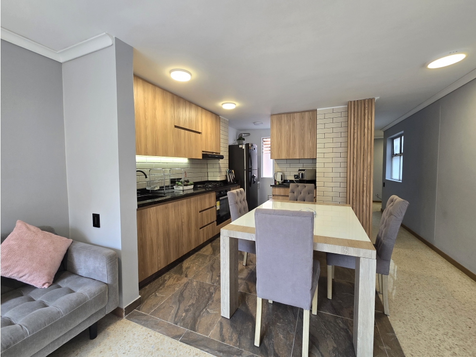 VENDO APRTAMENTO DUPLEX EN CONQUISTADORES — foto 2
