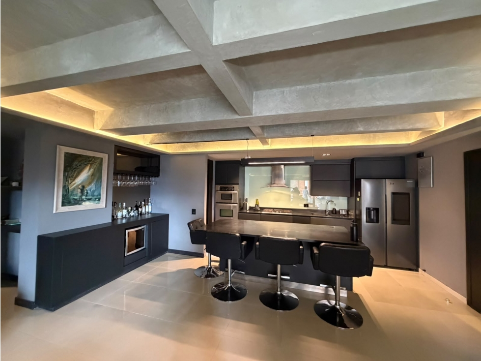 VENDO APARTAMENTO POBLADO CASTROPOL — foto 4