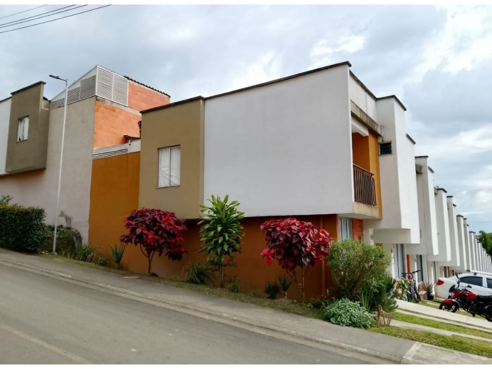 VENTA DE CASA EN SECTOR FRAILES DOSQUEBRADAS
