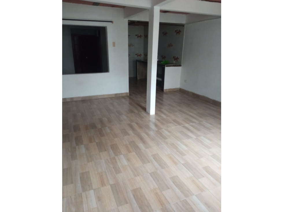 CASA EN VENTA EN LOS 2500 LOTES — foto 4