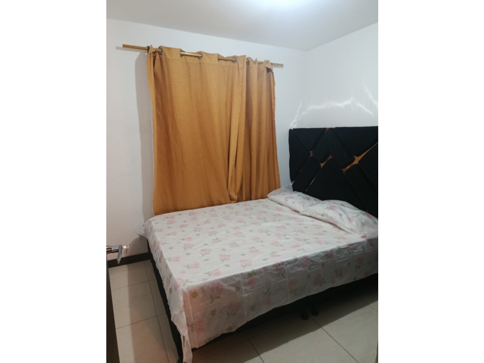 VENTA DE APARTAMENTO EN GALICIA CERRITOS — foto 4
