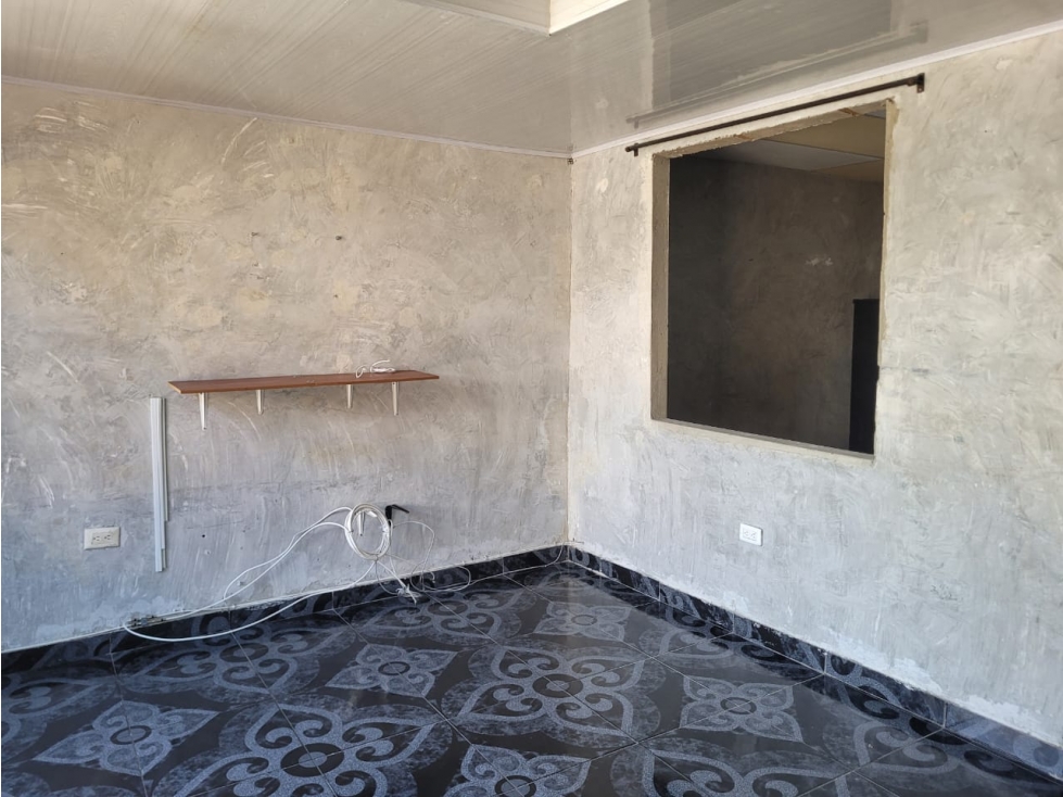 CASA EN VENTA EN LOS 2500 LOTES — foto 2