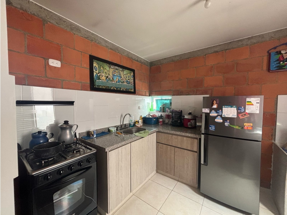 VENTA DE APARTAMENTO EN DOSQUEBRADAS SECTOR LAGO LA PRADERA — foto 4