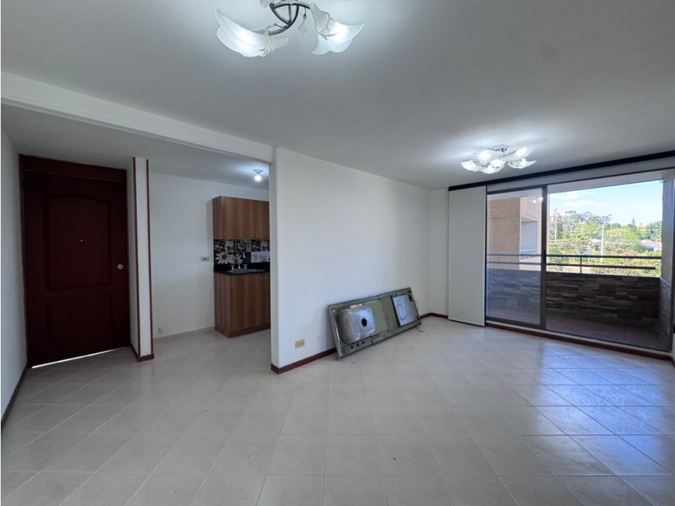 VENTA APARTAMENTO EN LOS COLORES UBICACION PRIVILEGIADA