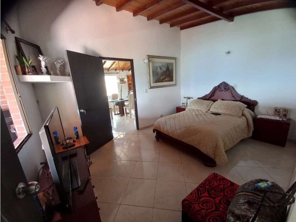 VENTA DE FINCA EN LIMONAR GIRARDOTA - 4