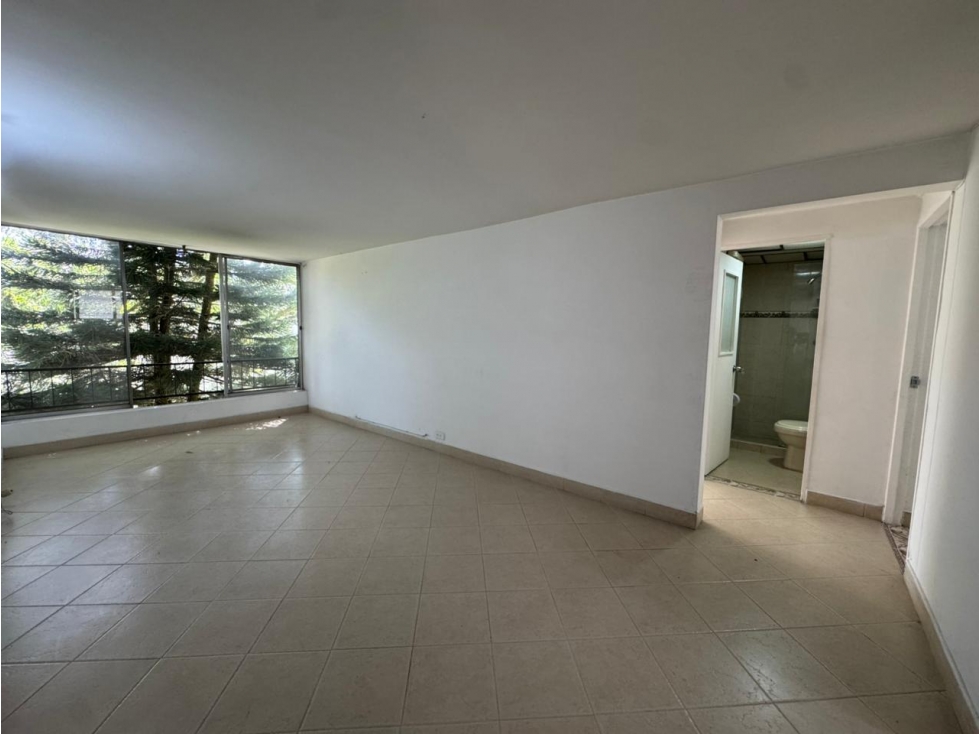 APARTAMENTO CERCA AL PARQUE DE LA MILAGROSA, MEDELLIN