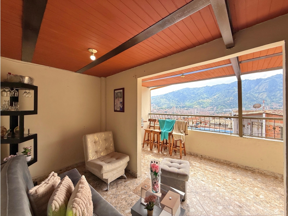 VENTA DE CASA EN BELLO ALTOS DE NIQUIA PISO 3 CON TERRAZA — foto 3