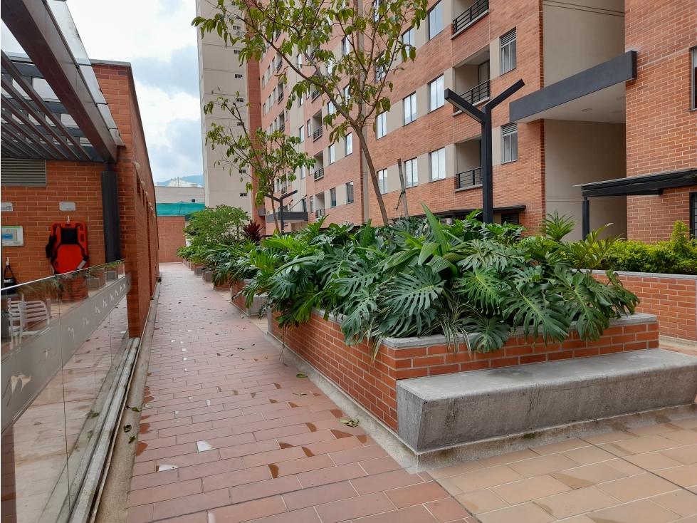 VENTA DE APARTAMENTO EN MEDITERRÁNEA, BELLO — foto 3