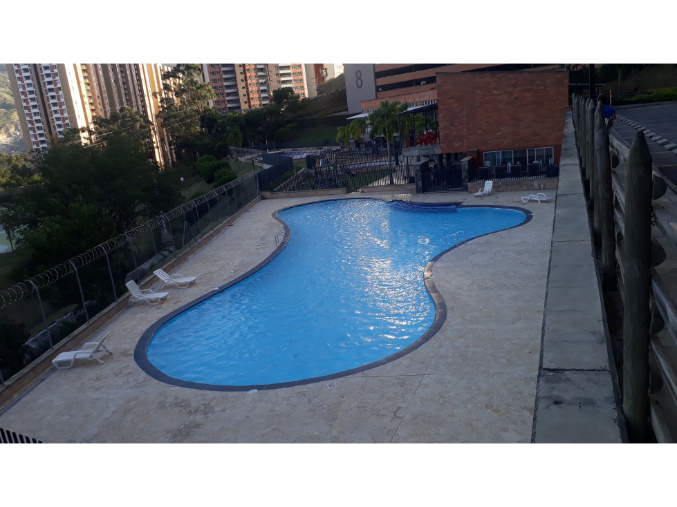VENTA DE APARTAMENTO EN BELLO - FLORIDA NORTEAMERICA — foto 3