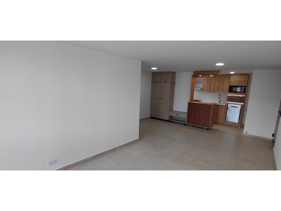 VENTA DE HERMOSO APARTAMENTO EN LOS COLORES — foto 3