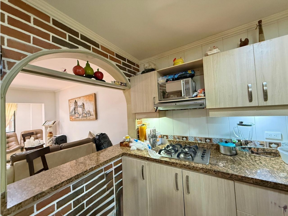 HERMOSA CASA MODERNA EN BELLO CERCA A LA ESTACIÒN NIQUIA — foto 3