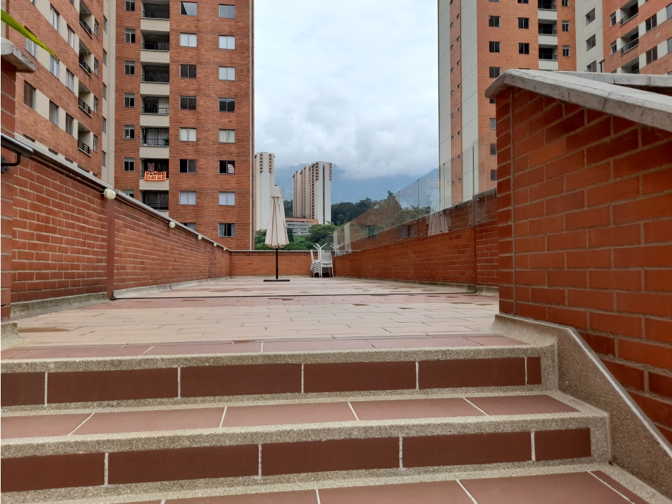 VENTA DE APARTAMENTO EN MEDITERRÁNEA, BELLO — foto 5