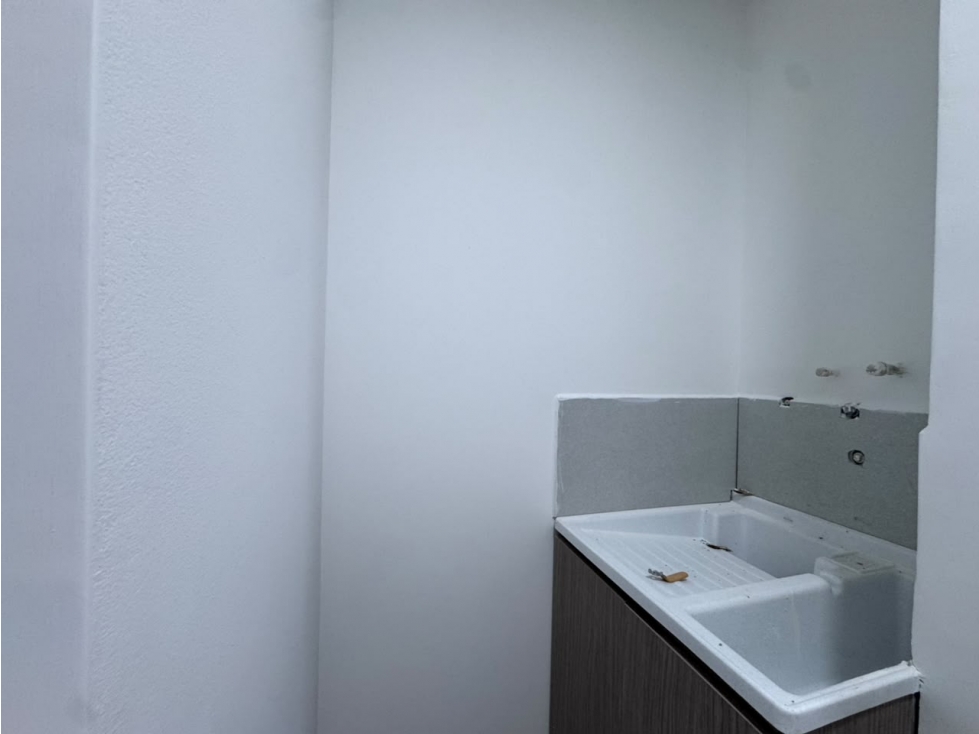 APARTAMENTO NUEVO PARA ESTRENAR EN EL SECTOR OBRERO — foto 5