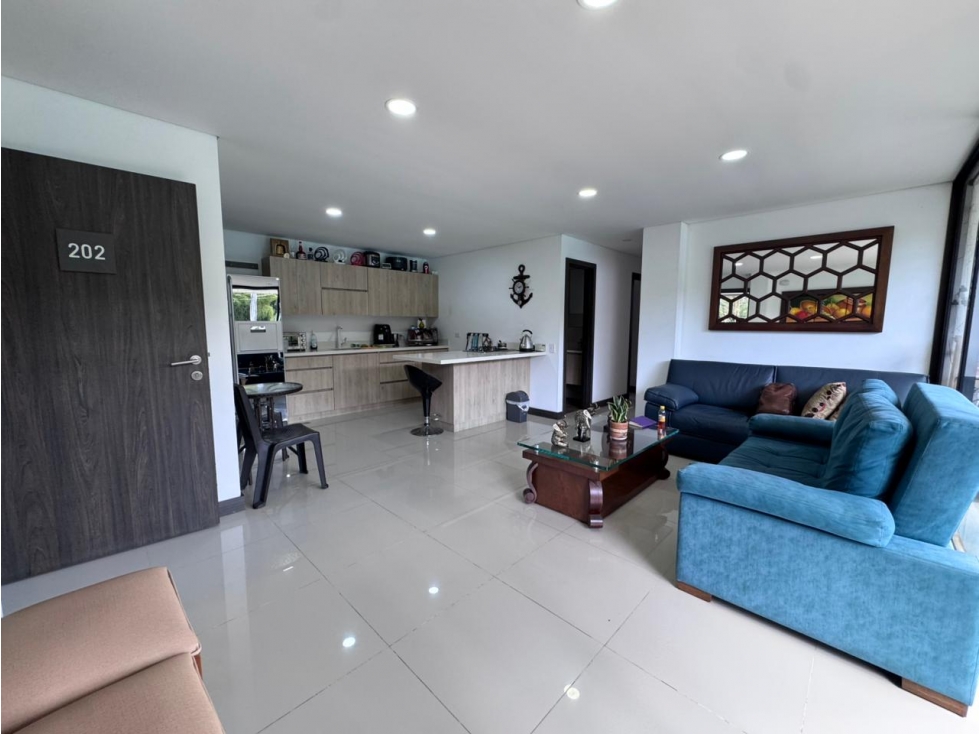 APARTAMENTO MODERNO EN EL RETIRO CERCA DEL PARQUE — foto 6