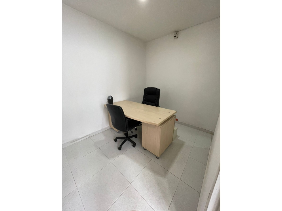 ARRIENDO LOCAL IDEAL PARA EMPRESA DE CARNICOS - 5