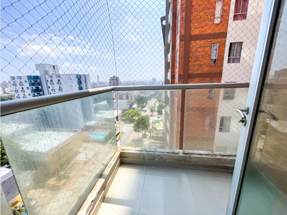 SE VENDE EXCLUSIVO APARTAMENTO EN CIUDAD JARDIN BARRANQUILLA — foto 4
