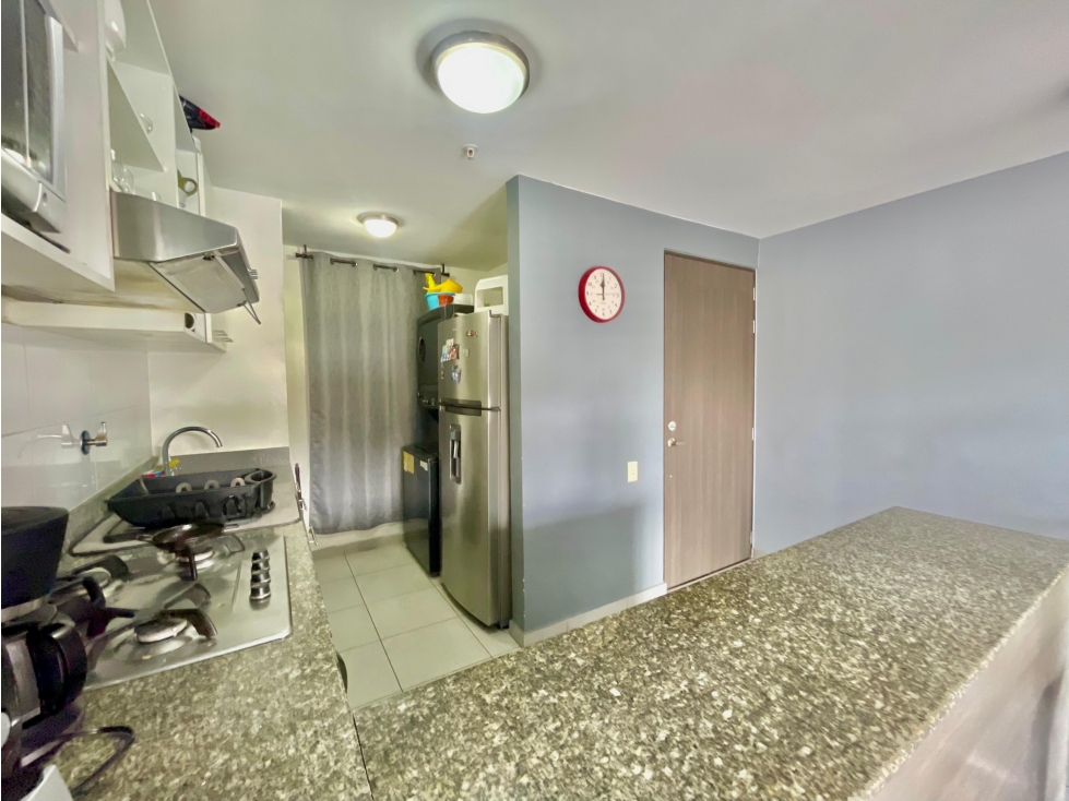 Venta de Apartamento con Línea Blanca en PH Aviñon, El Bosque — foto 4