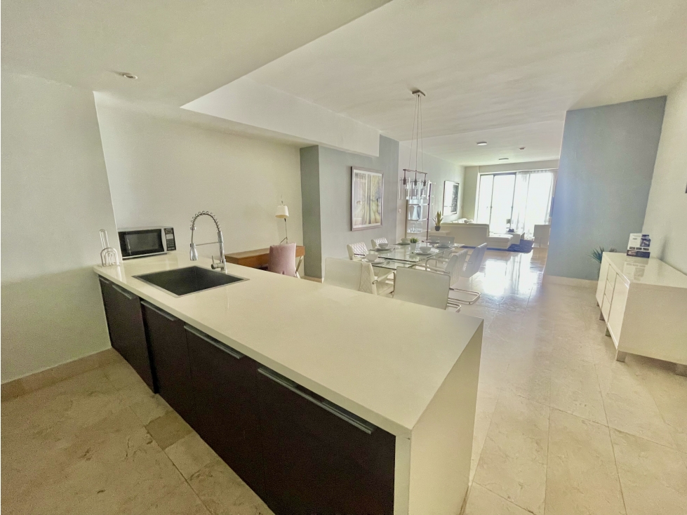 Alquiler de Apartamento Amueblado, Avenida Balboa, Panamá — foto 4