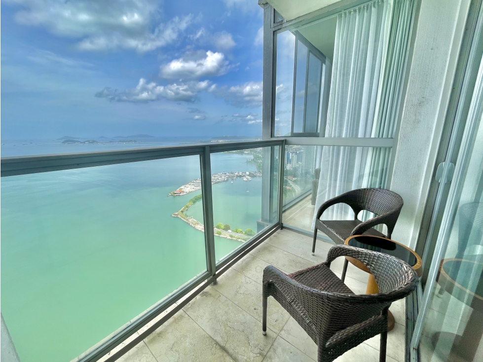 Alquiler de Apartamento Amueblado, Avenida Balboa, Panamá — foto 2