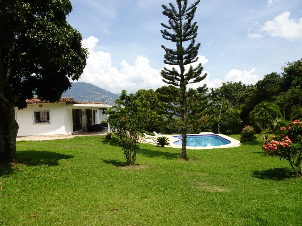 FINCA 715 m² - VEREDA EL CONVENTO, COPACABANA