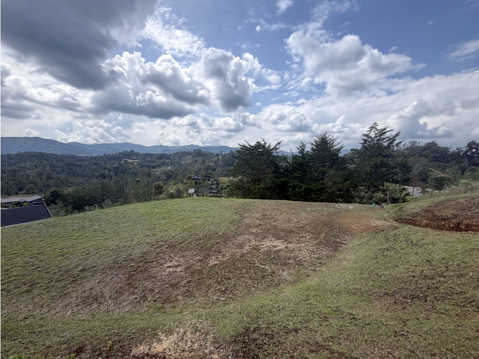 LOTE EN MONTE SERENO REFUGIO CAMPESTRE