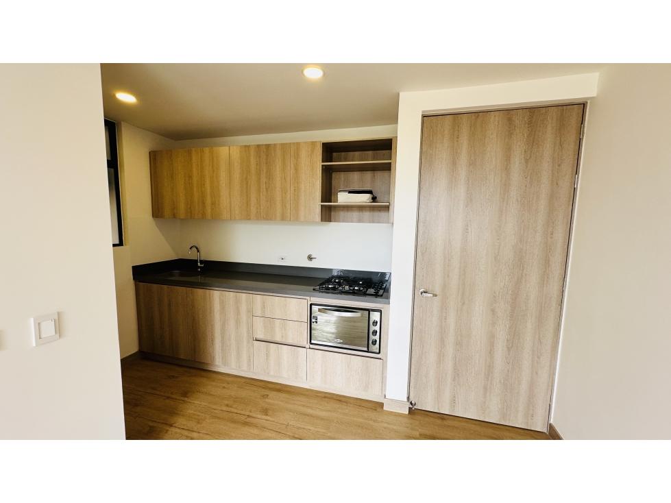 HERMOSO APARTAMENTO EN LA CEJA-SECTOR POLIDEPORTIVO MADEROS — foto 2