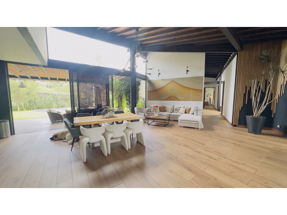 HERMOSA CASA CAMPESTRE EN EL RETIRO-MONTE SERENO REFUGIO
