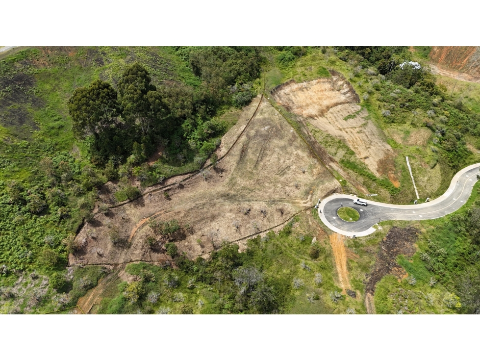 LOTE EN PARCELACION 3678m² LA CEJA
