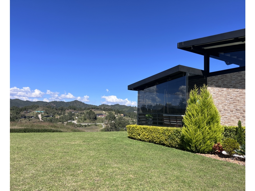HERMOSA CASA CAMPESTRE - EN MONTE SERENO REFUGIO CAMPESTRE — foto 3